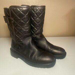 Aquatalia Leva Womens 7 Shoes Metalic Leather Pull On Buckle Quilted Mid Boots